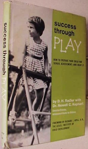 Imagen de archivo de Success Through Play a la venta por ThriftBooks-Dallas