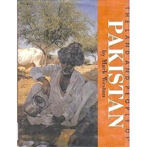 9780060227890: The Land and People of Pakistan (Portraits of the Nations)