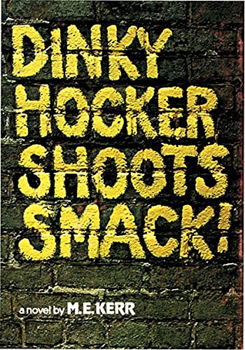 9780060231507: Title: Dinky Hocker Shoots Smack