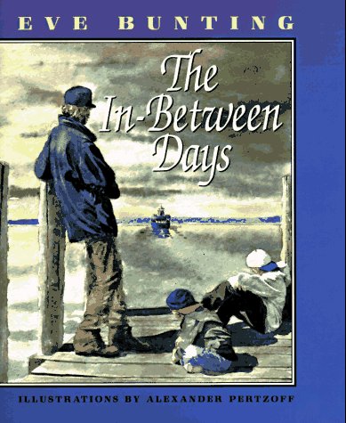 9780060236090: The In-between Days