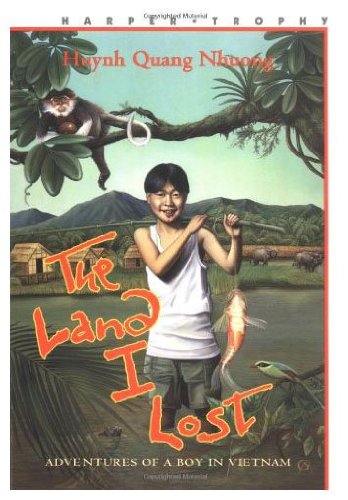 Imagen de archivo de The Land I Lost: Adventures of a Boy in Vietnam a la venta por ThriftBooks-Dallas