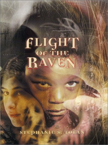 Beispielbild fr Flight of the Raven zum Verkauf von Better World Books