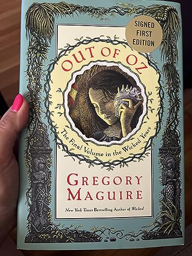 Stock image for Out of Oz: The Final Volume in the Wicked Years (Wicked Years, 4) for sale by Decluttr
