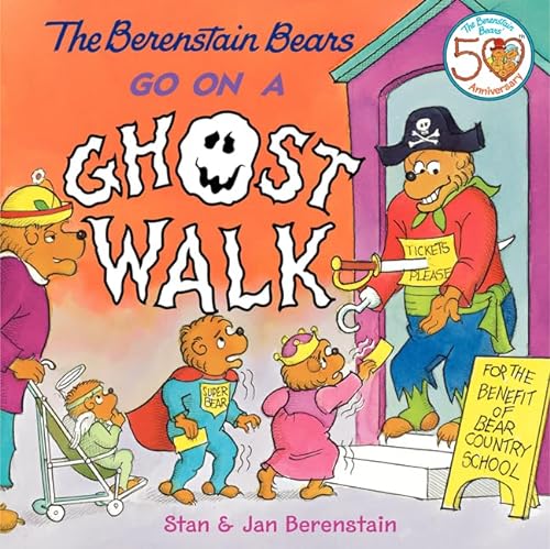 Beispielbild fr The Berenstain Bears Go on a Ghost Walk zum Verkauf von ThriftBooks-Dallas