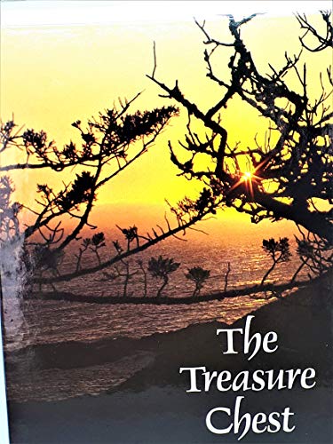 Beispielbild fr The Treasure Chest: A Heritage Album Containing 1064 Familiar and Inspirational Quotations, Poems, Sentiments, and Prayers from Great Minds of 2500 zum Verkauf von Gulf Coast Books
