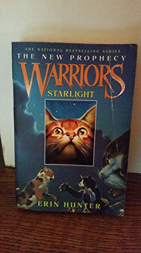 Beispielbild fr Starlight (Warriors: The New Prophecy) zum Verkauf von WorldofBooks