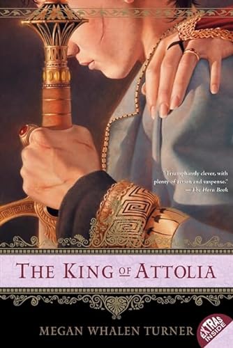 9780060835798: The King of Attolia (The Queen's Thief, Book 3)