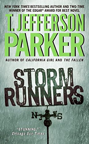 Beispielbild fr Storm Runners (Harper Fiction) zum Verkauf von medimops