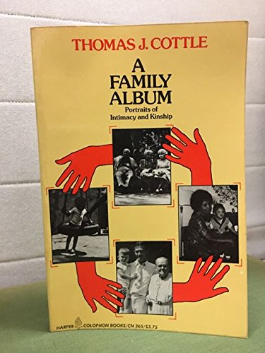 Stock image for A family album: Portraits of intimacy and kinship (Harper colophon books ; CN 365) for sale by Hippo Books