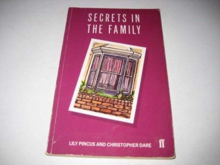 Beispielbild fr Secrets in the Family zum Verkauf von ThriftBooks-Atlanta