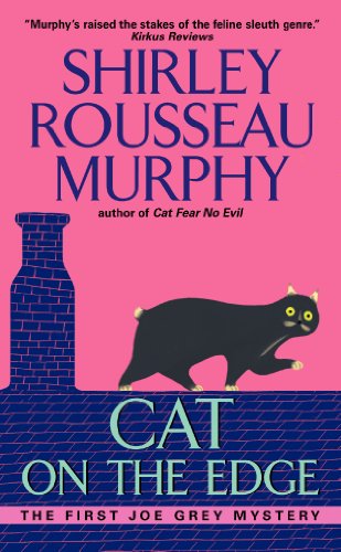 Beispielbild fr Cat on the Edge: A Joe Grey Mystery (Joe Grey Mystery Series) zum Verkauf von Gulf Coast Books