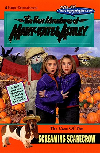 Beispielbild fr New Adventures of Mary-Kate & Ashley #25: The Case of the Screaming Scarecrow: (The Case of the Screaming Scarecrow) zum Verkauf von Wonder Book