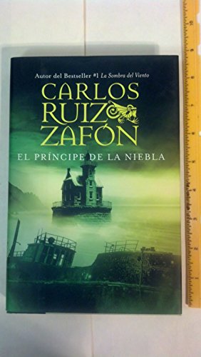 Stock image for El principe de la niebla / The Prince of Mist for sale by WorldofBooks