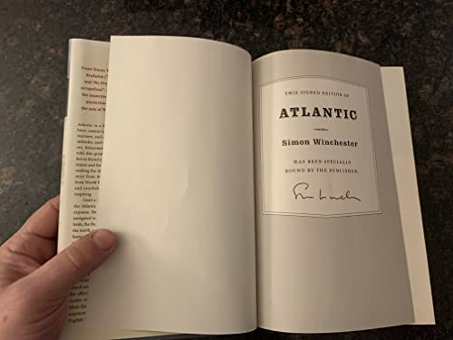 Beispielbild fr Atlantic: Great Sea Battles, Heroic Discoveries, Titanic Storms,and a Vast Ocean of a Million Stories zum Verkauf von Wonder Book