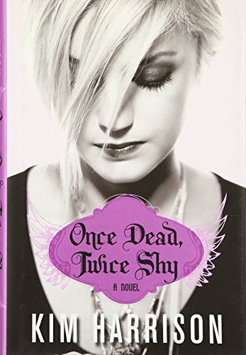 Beispielbild fr Once Dead, Twice Shy zum Verkauf von Better World Books