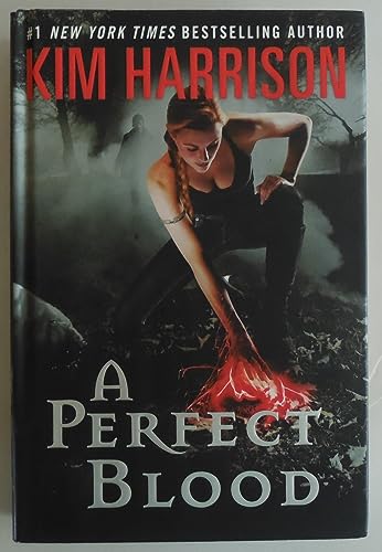 9780061957895: A Perfect Blood (The Hollows)