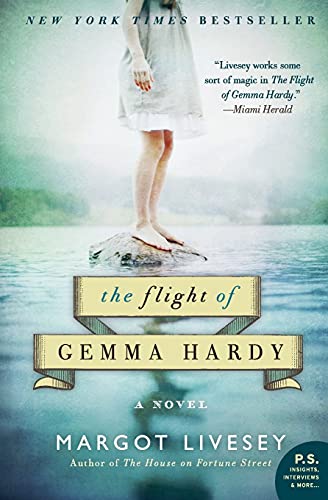 Imagen de archivo de The Flight of Gemma Hardy a la venta por Gulf Coast Books