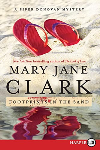 Beispielbild fr Footprints in the Sand : A Piper Donovan Mystery zum Verkauf von Better World Books
