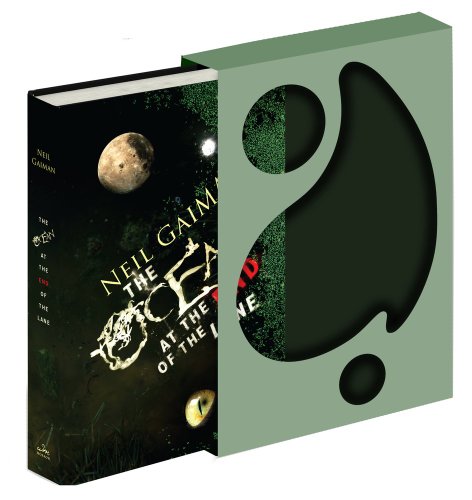 Beispielbild fr The Ocean at the End of the Lane Deluxe Signed Edition: A Novel zum Verkauf von Second Chances Used Books