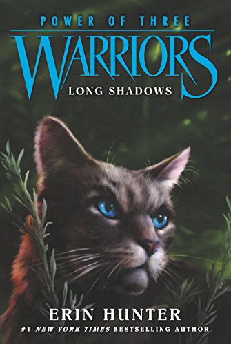 9780062367129: Warriors: Power of Three #5: Long Shadows
