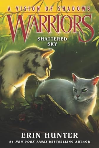 Beispielbild fr Warriors: A Vision of Shadows #3: Shattered Sky zum Verkauf von WorldofBooks