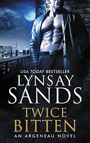 

Twice Bitten: An Argeneau Novel [Soft Cover ]