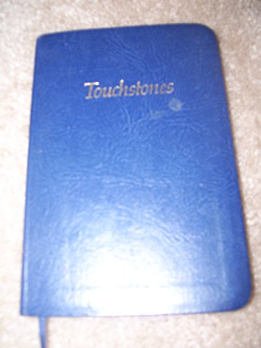 Imagen de archivo de Touchstones: A Book of Daily Meditations for Men a la venta por Austin Goodwill 1101