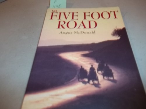 Beispielbild fr The Five Foot Road: In Search of a Vanished China zum Verkauf von SecondSale