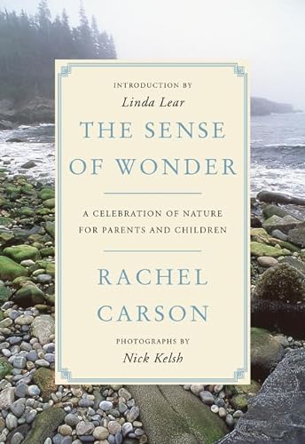 9780062655356: The Sense of Wonder: A Celebration of Nature for Parents and Children