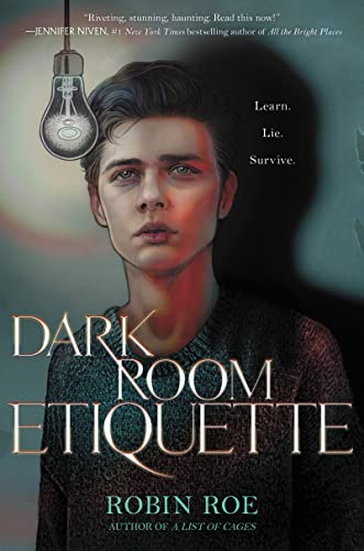 Imagen de archivo de Dark Room Etiquette a la venta por ThriftBooks-Atlanta