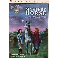 9780064406390: Mystery Horse