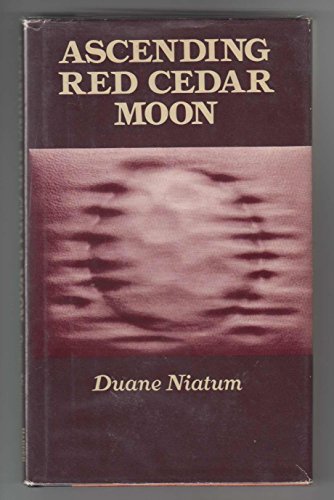 Imagen de archivo de Ascending red cedar moon a la venta por Wonder Book