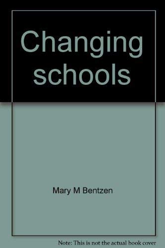 Beispielbild fr Changing Schools : The Magic Feather Principle zum Verkauf von Better World Books