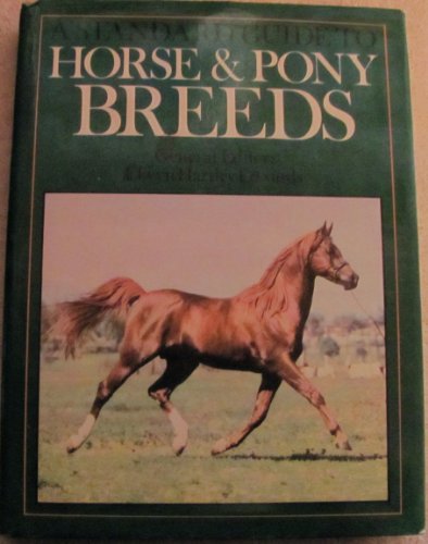 Imagen de archivo de A Standard Guide to Horse and Pony Breeds a la venta por Better World Books