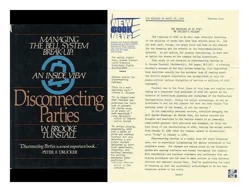 Stock image for Disconnecting Parties: Managing the Bell System Break-Up, an Inside View for sale by Gulf Coast Books