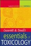 Imagen de archivo de Casarett & Doull's Essentials of Toxicology a la venta por ThriftBooks-Dallas