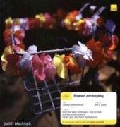 Imagen de archivo de Teach Yourself Flower Arranging a la venta por Orion Tech