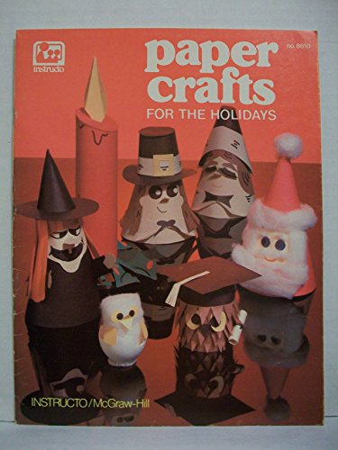 Beispielbild fr Paper crafts for the holidays zum Verkauf von Wonder Book