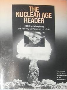 Beispielbild fr The Nuclear Age Reader zum Verkauf von Better World Books: West