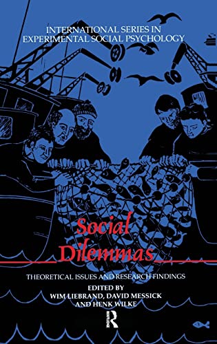 9780080377759: Social Dilemmas: Theoretical Issues and Research Findings (International Series in Social Psychology)