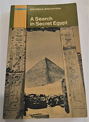 Beispielbild fr A Search in Secret Egypt zum Verkauf von WorldofBooks