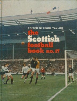 Beispielbild fr Scottish Football Book No. 17 zum Verkauf von WorldofBooks