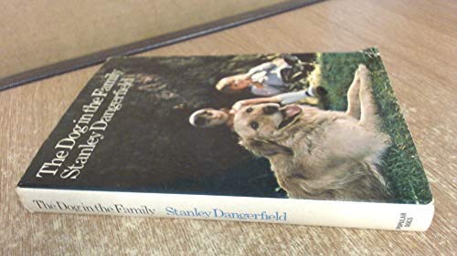 Imagen de archivo de The Dog in the Family a la venta por WorldofBooks