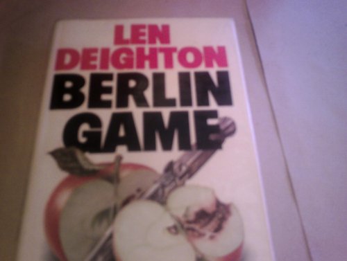 Imagen de archivo de Berlin Game a la venta por Thomas J. Joyce And Company