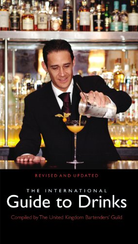 9780091951351: International Guide To Drinks