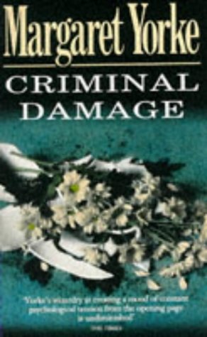 9780099141617: Criminal Damage