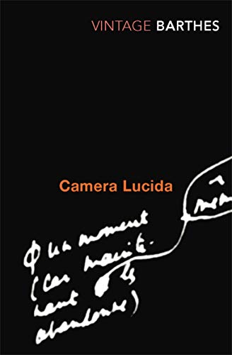 9780099225416: Camera Lucida: Reflections on Photography [Lingua inglese]