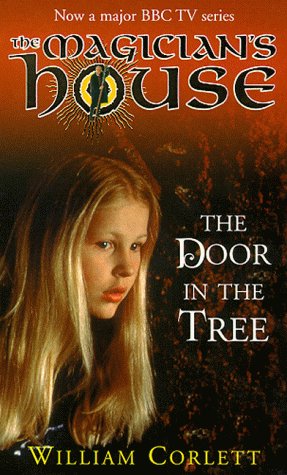 Beispielbild fr Door In The Tree Tv Tie-In zum Verkauf von WorldofBooks