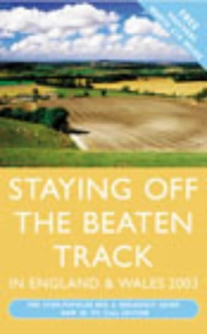 9780099415497: Staying Off the Beaten Track 2003