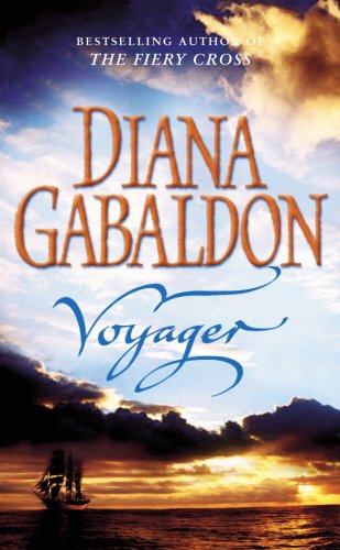 Beispielbild fr Voyager: (Outlander 3) zum Verkauf von WorldofBooks